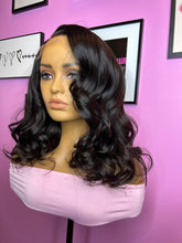 Load image into Gallery viewer, 18in side part body wave wig 5x5 closure
