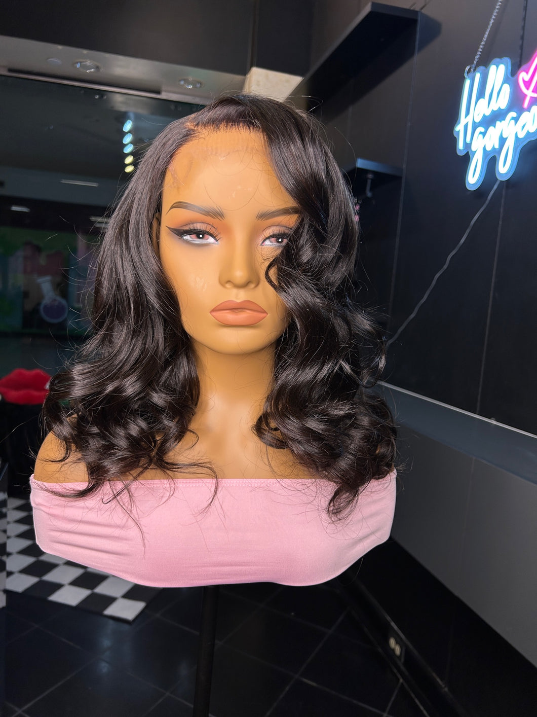 18in side part body wave wig 5x5 closure